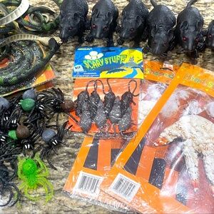 Halloween fun decorating package.